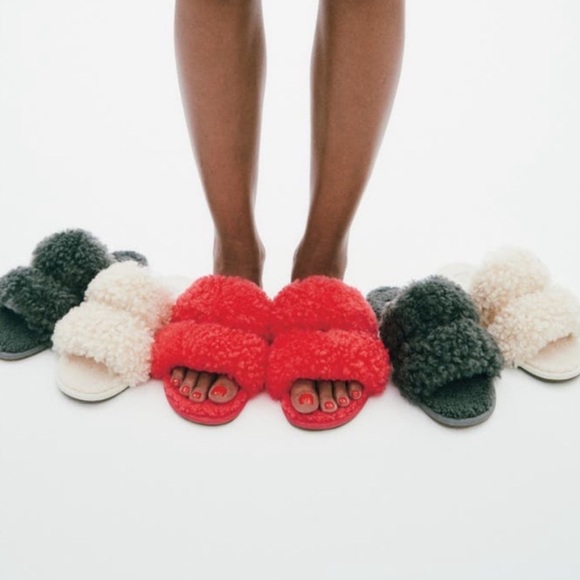 UGG NWT Maxi Curly Genuine Shearling Scuffetta Slipper Sandals 6 Creamy Natural - Picture 2 of 9